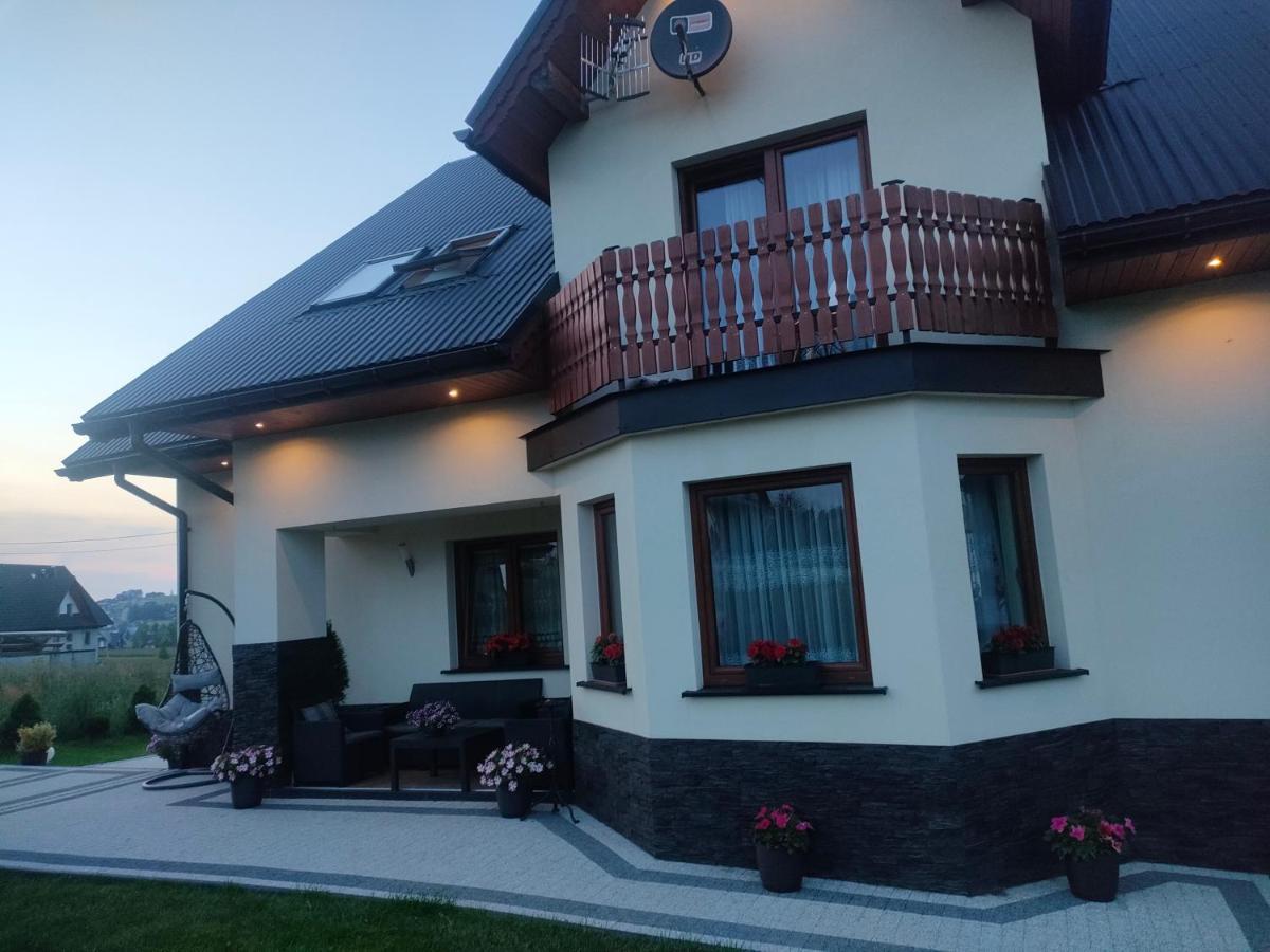 Pokoje U Mrugaly Czerwienne Esterno foto