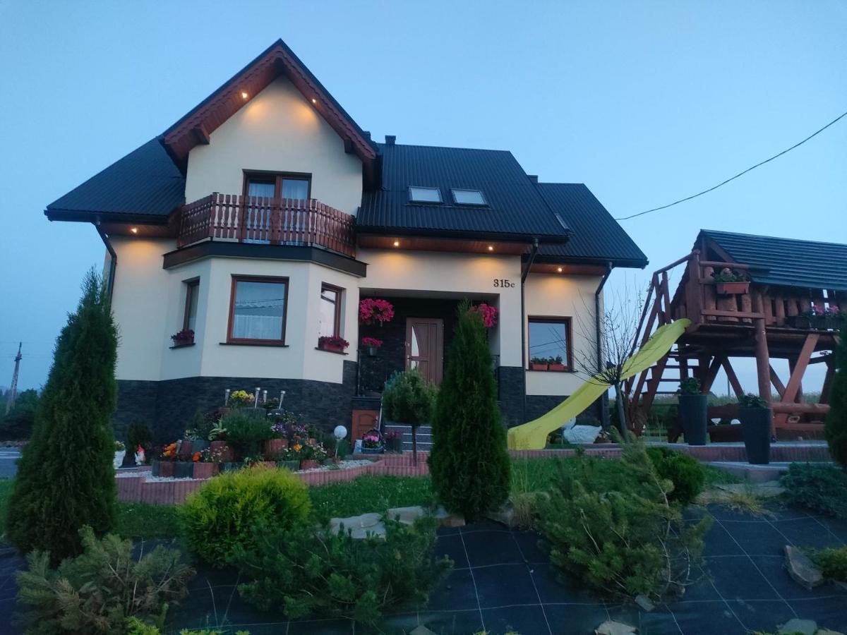 Pokoje U Mrugaly Czerwienne Esterno foto