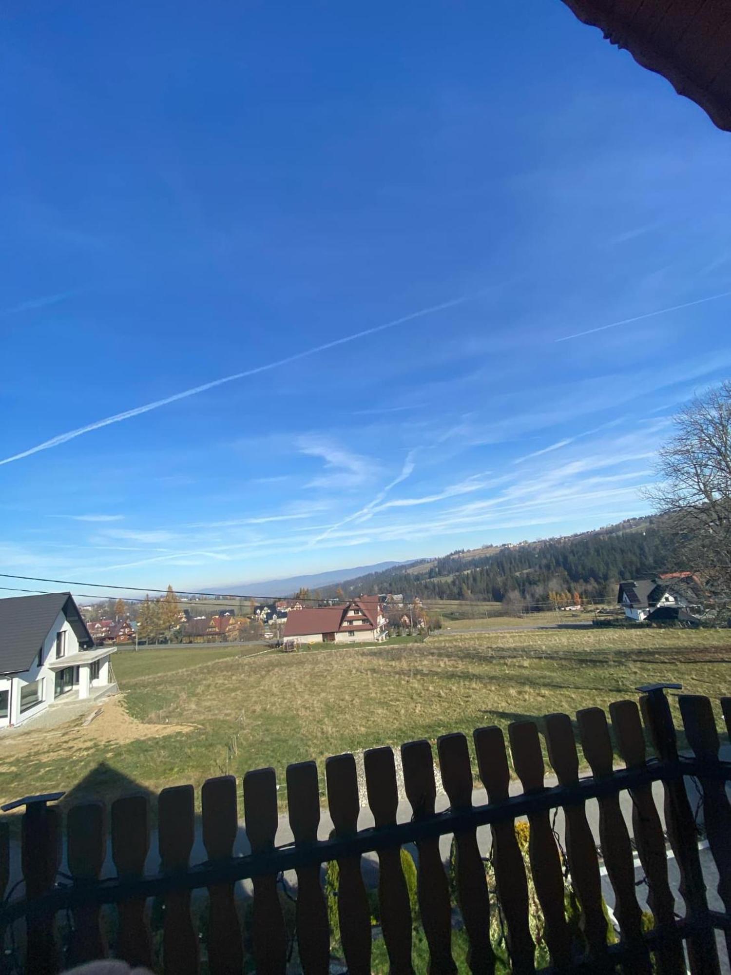 Pokoje U Mrugaly Czerwienne Esterno foto