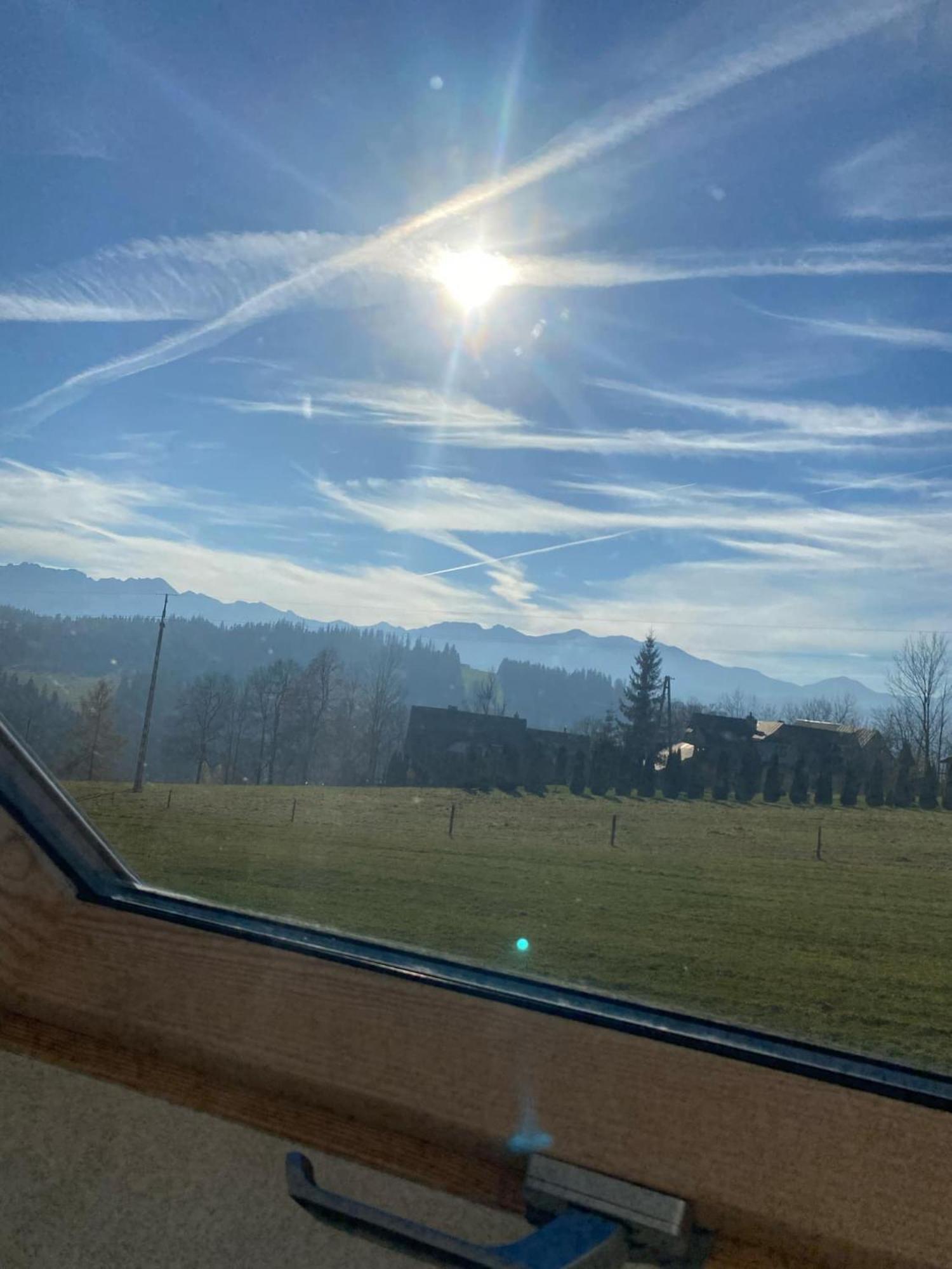 Pokoje U Mrugaly Czerwienne Esterno foto